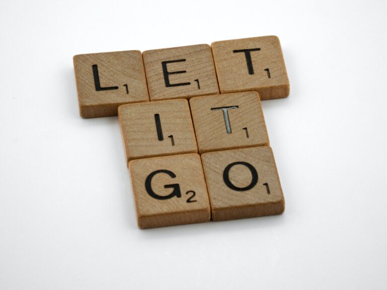 The Paradox of Leadership: Embracing Uncertainty by Letting Go of Control